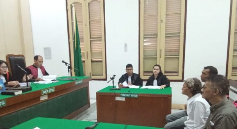 Ringan dari Tuntutan, Tiga Terdakwa Korupsi Aset PT. KAI Hanya Divonis Satu Tahun